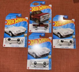 Hot Wheels 1978 dodge li’l red express truck & 72 stingray convertible