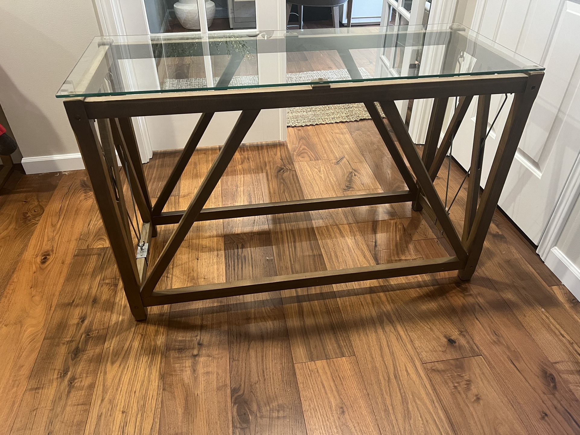 Wood/metal Accent Table