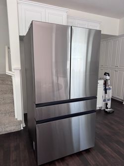 Samsung 29 cu. ft. bespoke 4-door french door refrigerator with autofill water pitcher, stainless steel