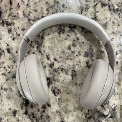 Beats studio pro’s