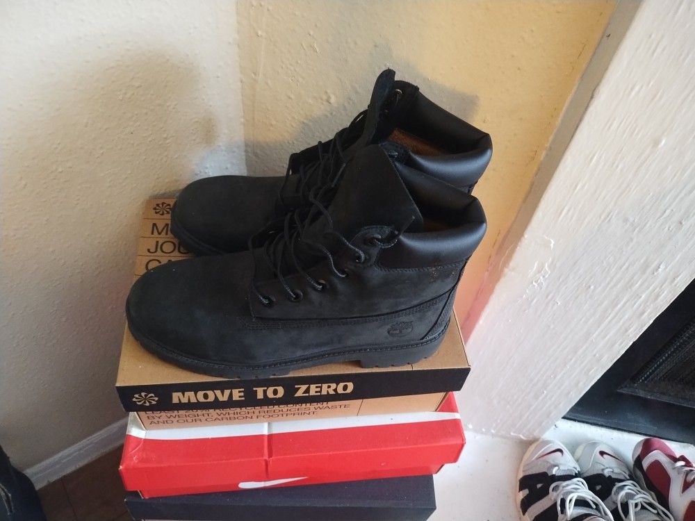 Timberland Boots Size 7.5