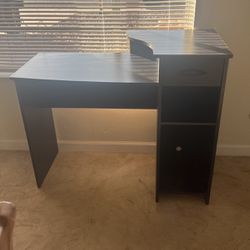 Black Desk, Used, Good Condition 