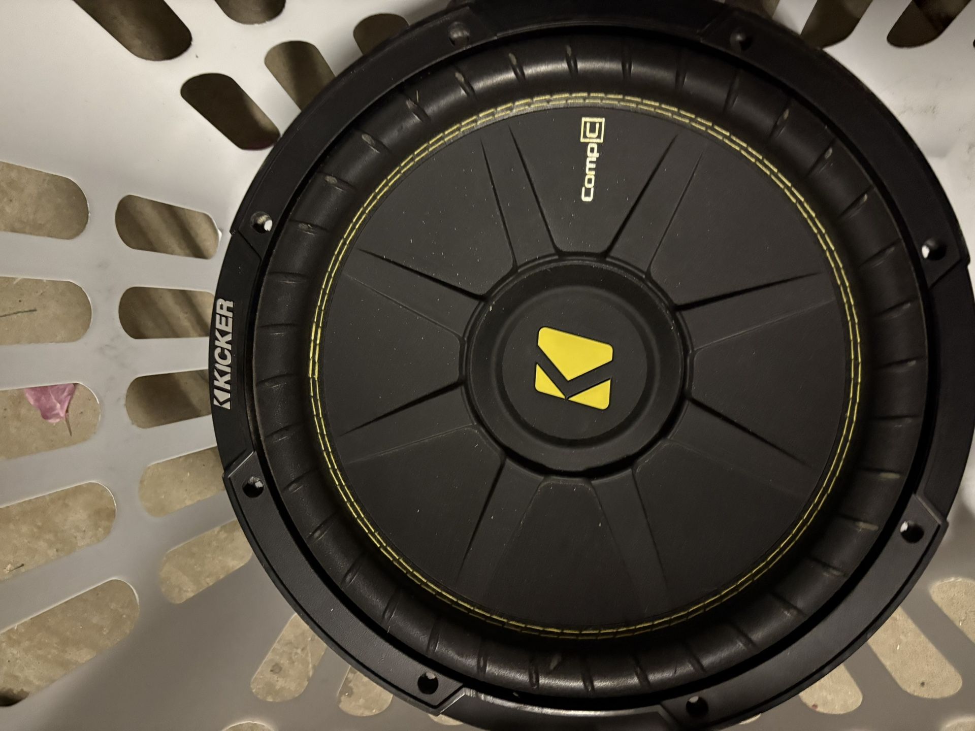 Subwoofer 12 Kicker Comp C