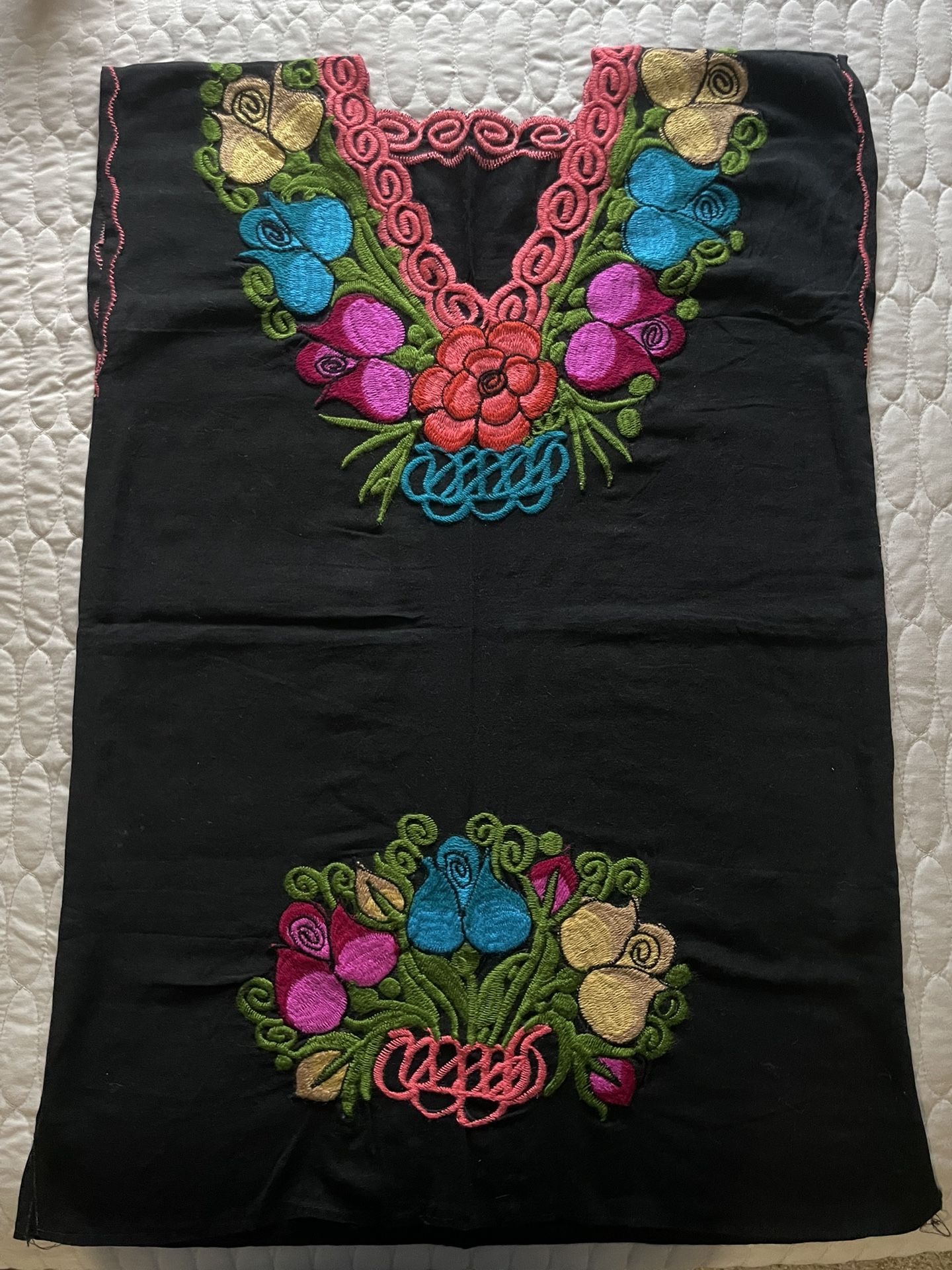 Vestido Bordado