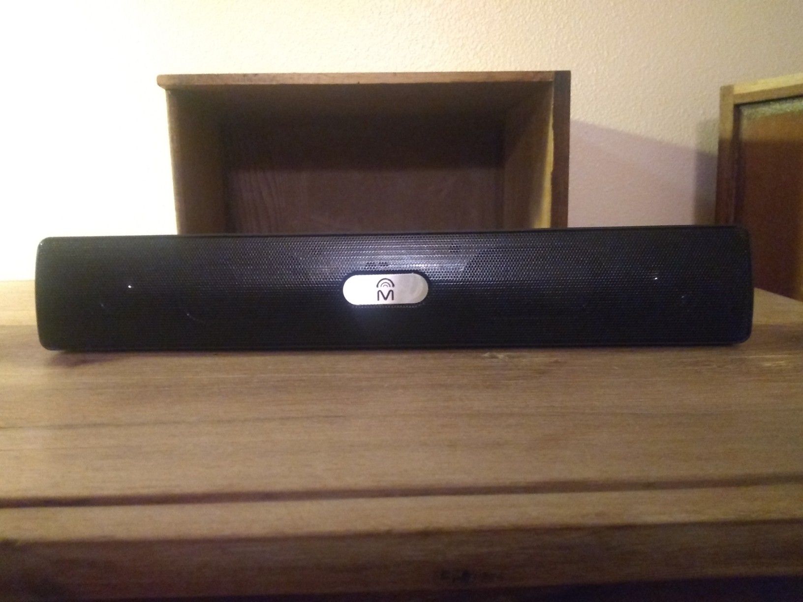 Mental beats portable Bluetooth speaker Model:4U2