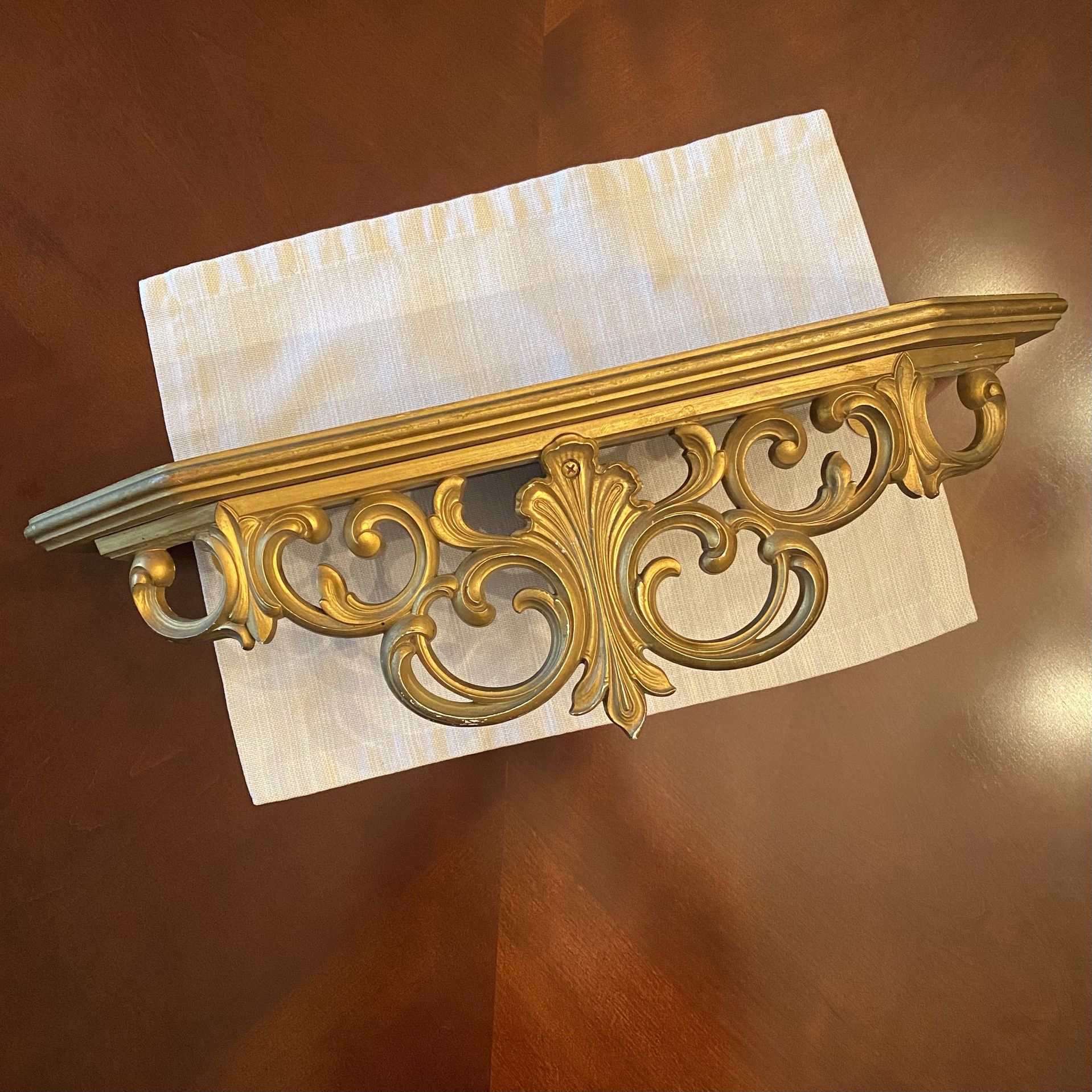 Vintage Syroco USA Hollywood Regency Wall Shelf – Gold #4600 (1960s)