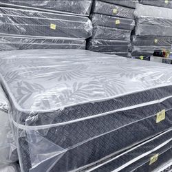 🔥New mattress, different sizes and box spring 🚚 Delivery available