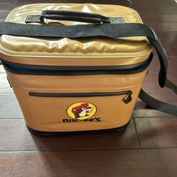 30 Can Buc-ees Cooler 