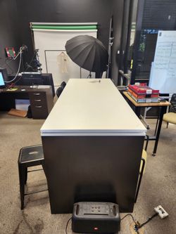 Working Counter Table