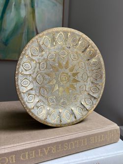Small Vintage Detailed Etched Brass Tray ( D8" ) firm on price