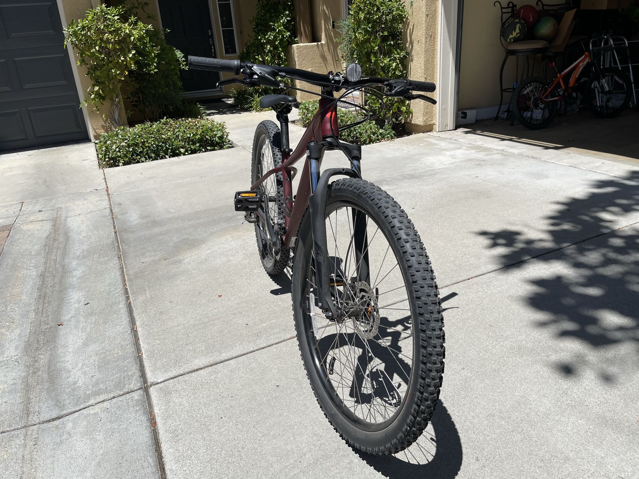 Specialized Pitch 27.5 Mountain Bike