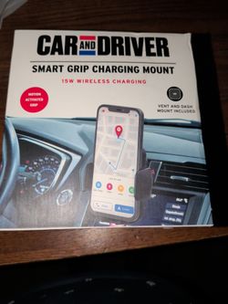 Car and Driver Smart Grip Wireless Charging Mount