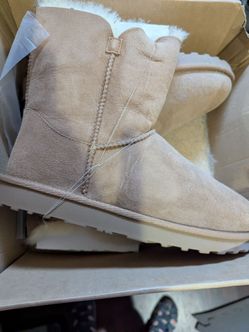 Kirkland women's leather suede boots