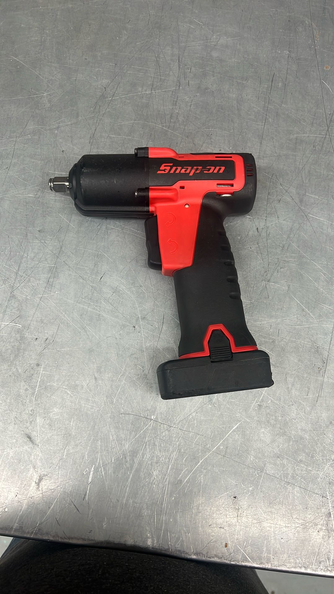Snap On CT761A 14.4v Micro Lithium 3/8” Impact Wrench