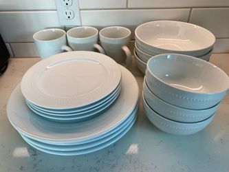 White Dinnerware Dishes