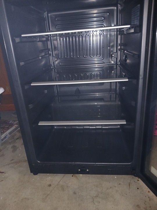 Frigidaire 4.6 Cu. Ft. Stainless Steel Freestanding