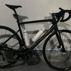 2022 Specialized Tarmac Sport Disc – Full Carbon – Size 56 (Large) – Excellent Condition 