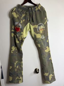 Gunzinii stacked camo sweats size  xs or large