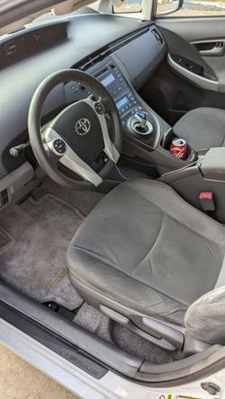 🚗 2010 Toyota Prius – 190K Miles – $4,000 OBO