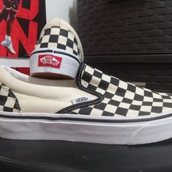 New Vans Size 6 Youth.  7.5 Women $35