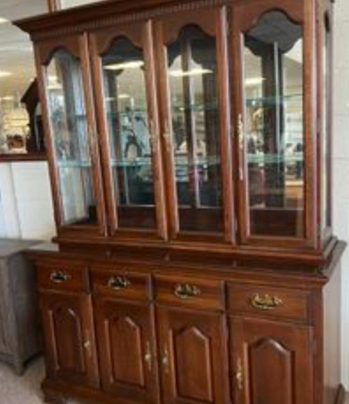 Solid Wood China Cabinet