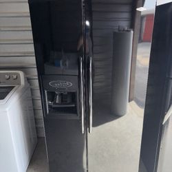 Black Maytag Refrigerator And Freezer