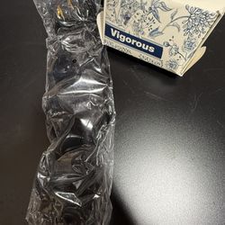 Vigorous Clip in Hair Extensions, 24 Inch (4 Pcs)