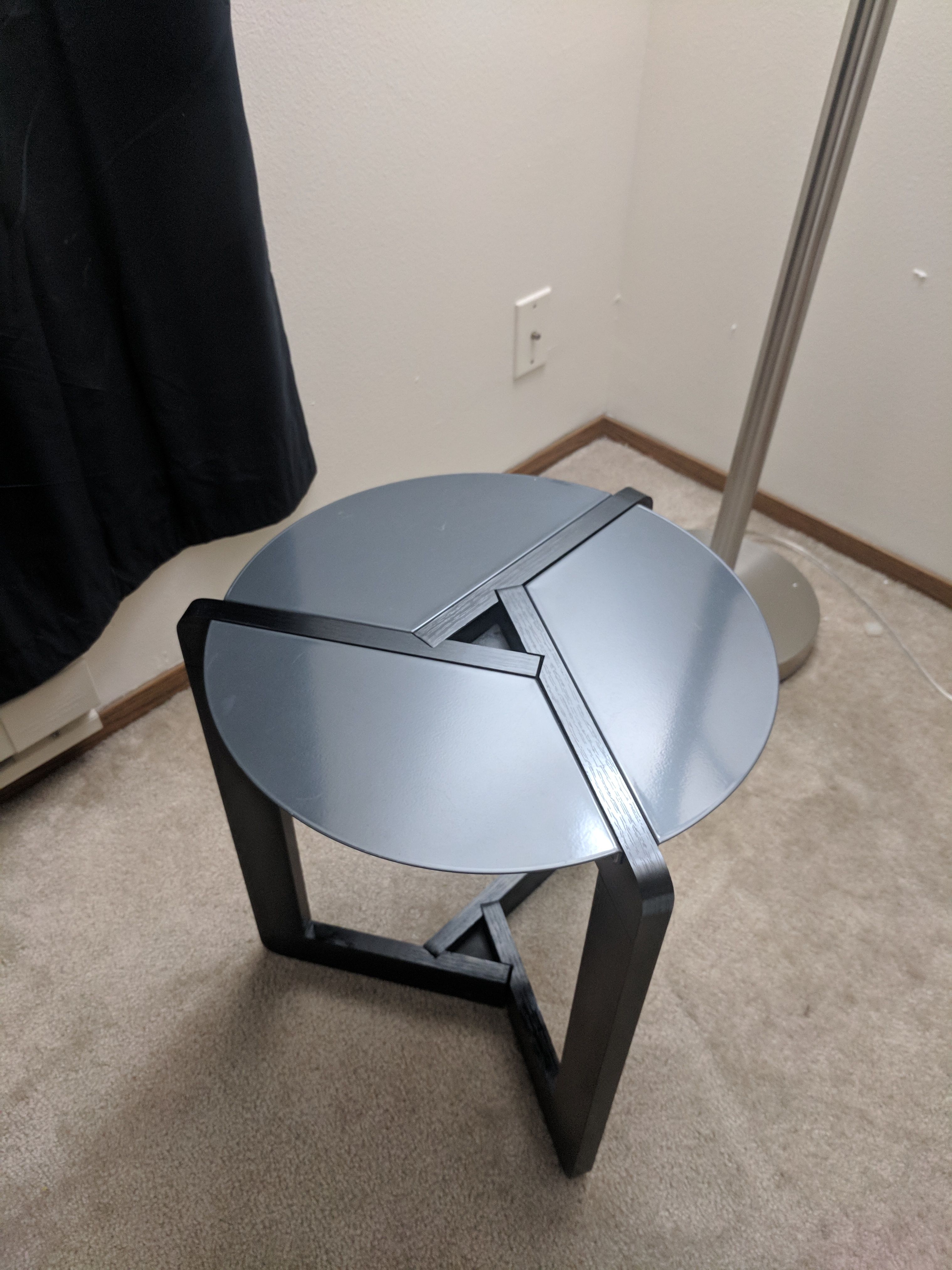 End table/ side table