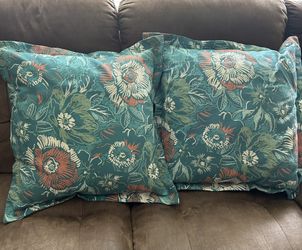Pair of Teal Floral Throw Garden Pillows .  Read Description