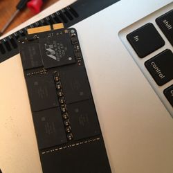 500 GB Flash Storage  For MacBook Pro Retina  2015 