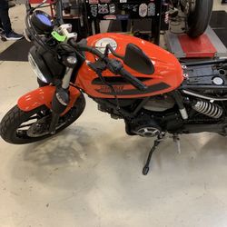 2017 Ducati Scrambler