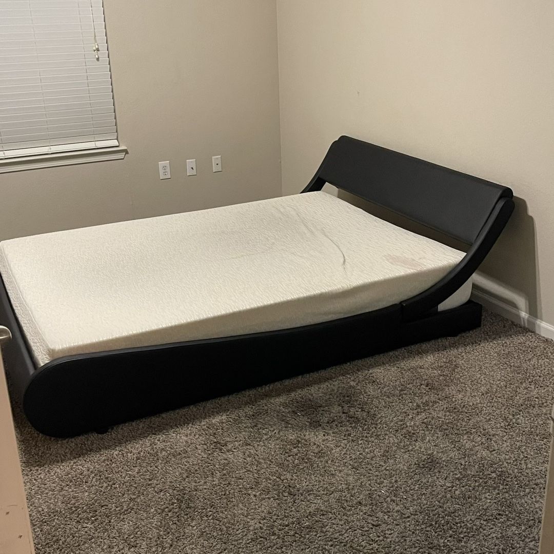 Bed Frame And Mattress 