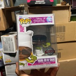 Mamá odi W/ Snake Funko Pop