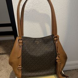 MK Purse And Wallet 