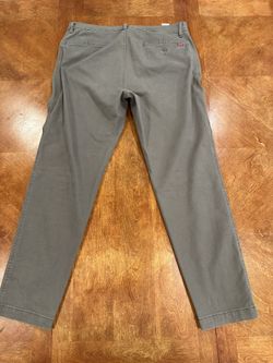 Levi’s Chino Khaki’s