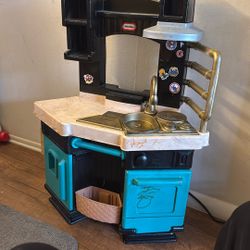 Play Kitchen Little Tykes