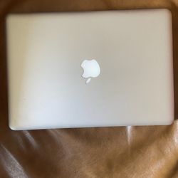 Apple MacBook Pro 13” I5-3210M