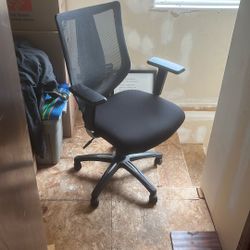 Ergonomic Office Chair 