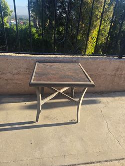 Free outdoor small table