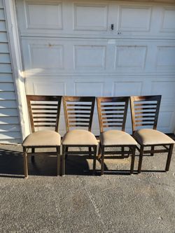 Set of 4 Ladder Back Dining Chairs