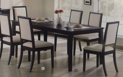 7 Piece Dining Set