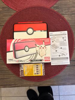 Pokeball 2DS XL (Complete)