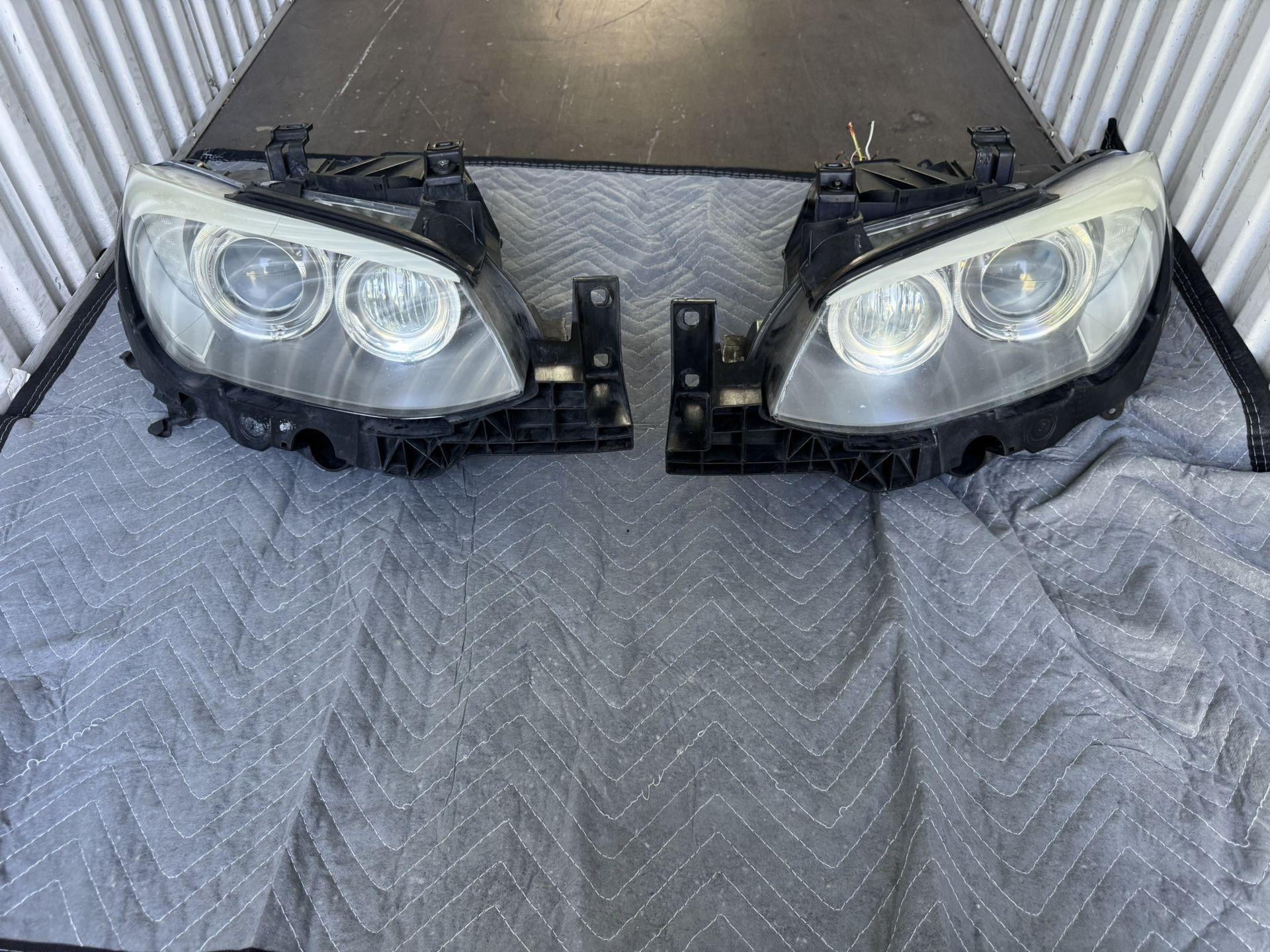 11-13 OEM BMW E92 E93 328i 335i LCI Left Right Xenon Headlights Headlight