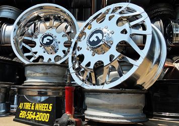 dually wheels and tires