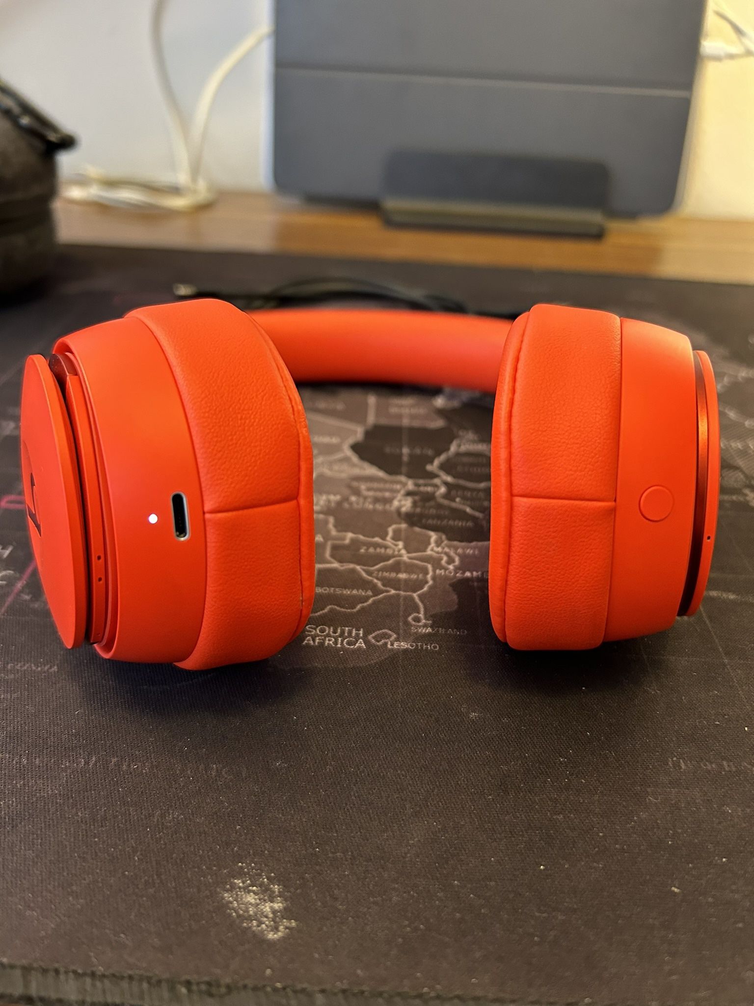 Beats By Dre On Ear