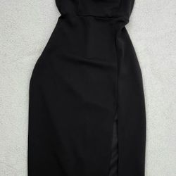 ✅️ Black Bodycon Midi Dress• Asymmetrical Cocktail Dress• Size M• Great Condition• $20firm