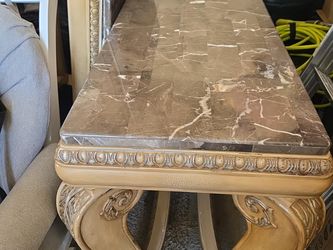 Elegant Top Furniture Set