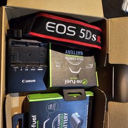 CANON EOS 5Ds R - 50.6MP