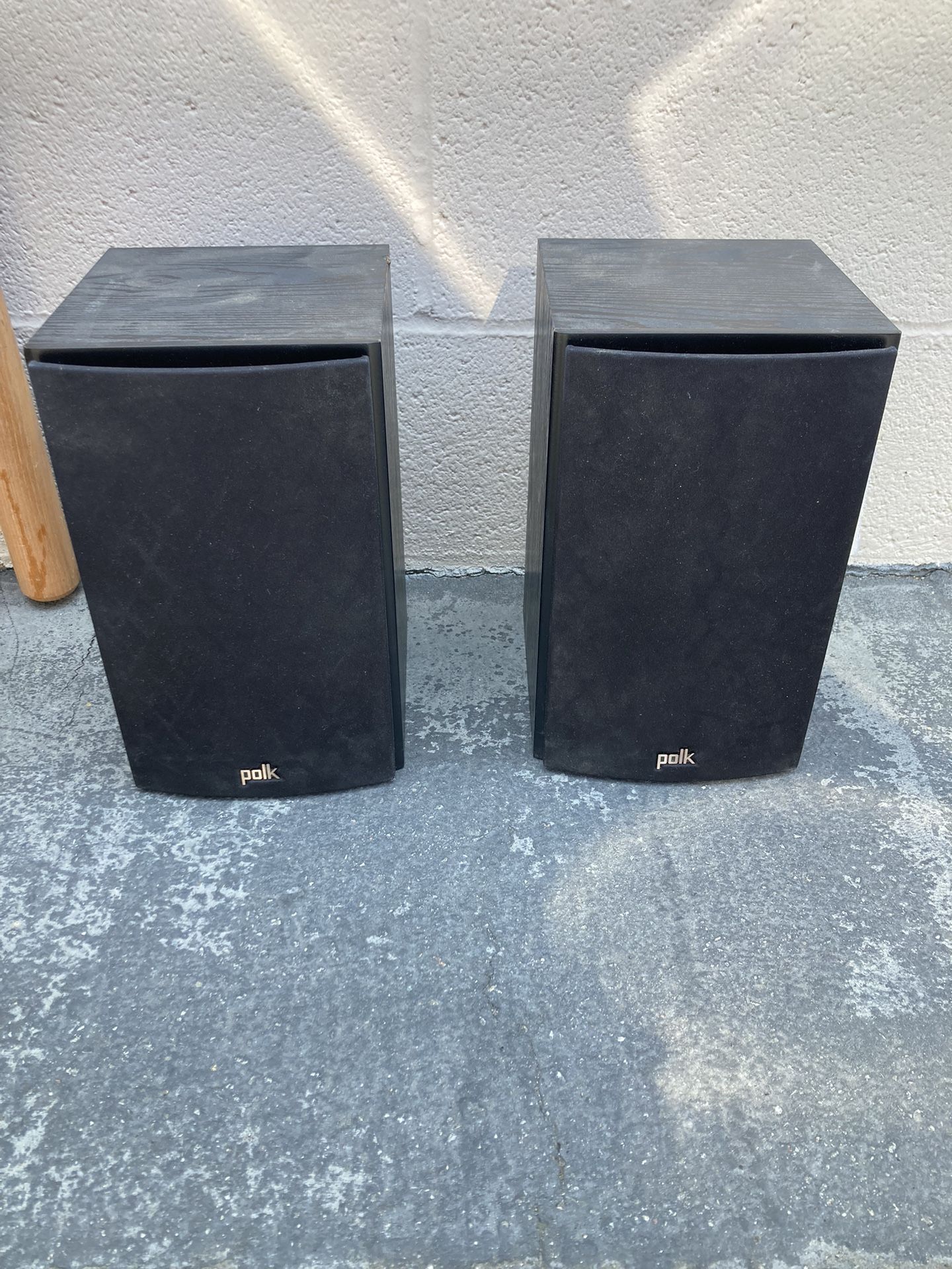 Speakers Polk T15