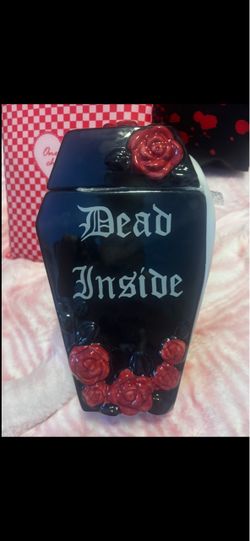 Coffin decor